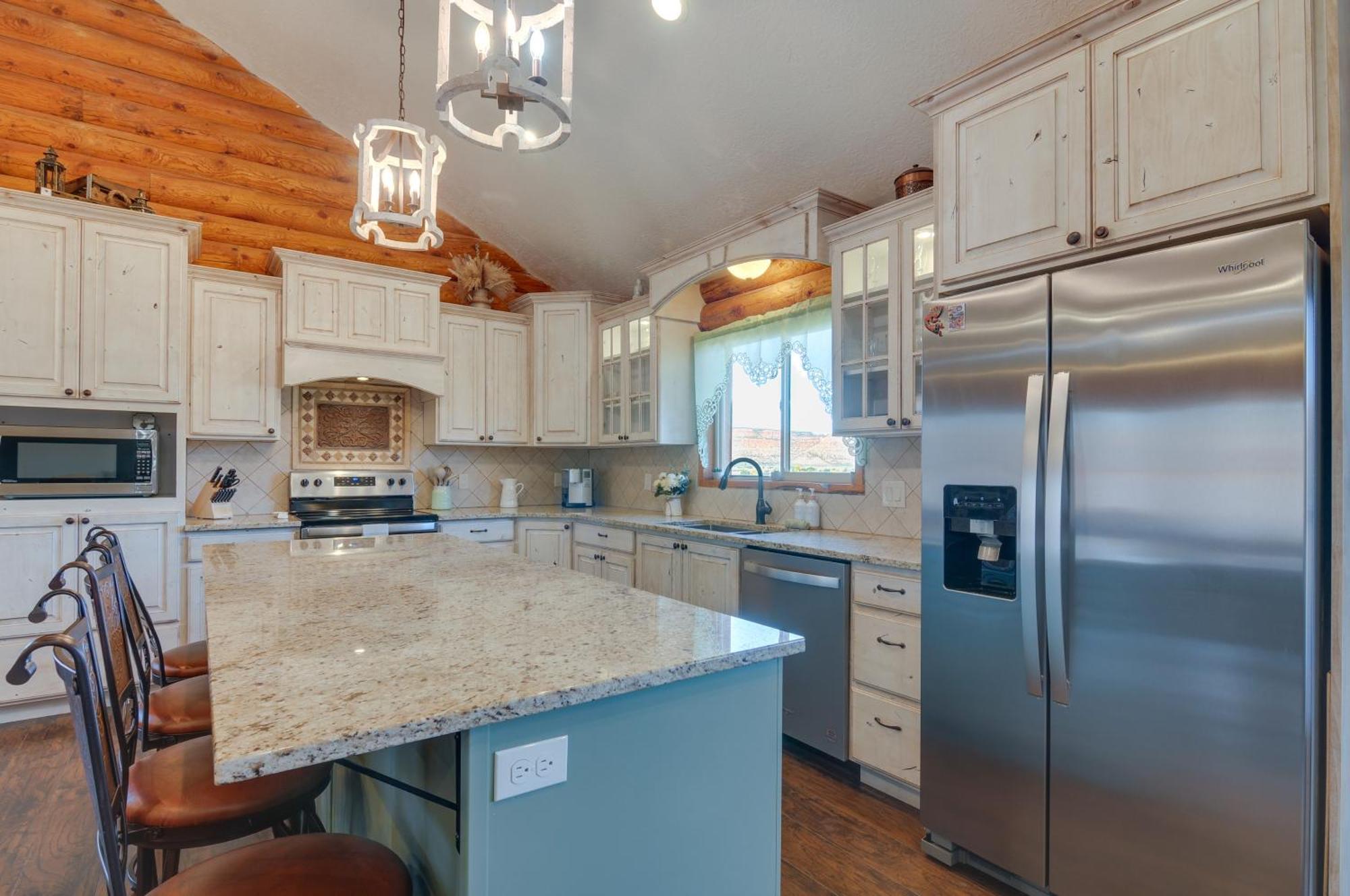 The Cliffrose Cabin - Hike, Relax, Explore! Kanab Bagian luar foto